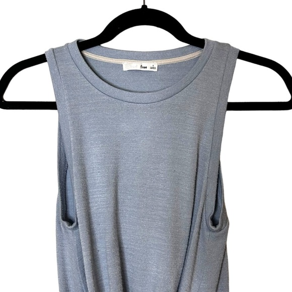 Aritzia Wilfred Free Daley Twist Front Tank - Picture 4 of 10